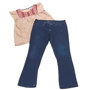 Mossimo Premium Denim Bootcut Jeans Dark Wash Mid Waist Rise Whiskered Regular